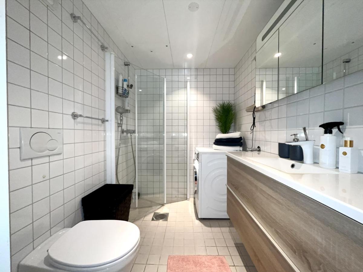 City Center Flat W Roof Top Terrace & Free Parking أوسلو المظهر الخارجي الصورة